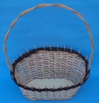 Kosze  prezentowe z wikliny  3382