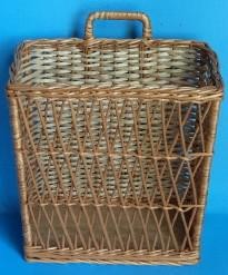 Kosz z wikliny, gazetnik  ścienny, 2949